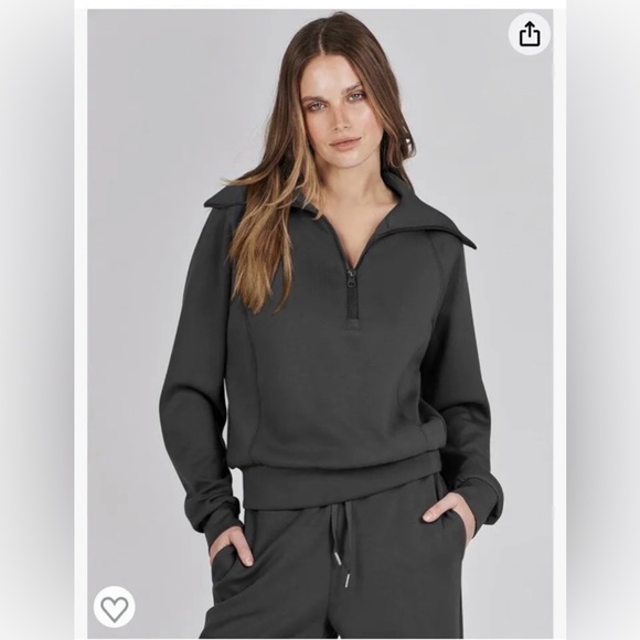 Spanx AirEssentials Set Small black Wide leg pant & Small black half zip top NEW - Picture 4 of 6